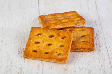 Appetizing salty crackers