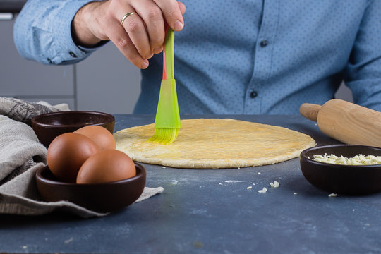 Cooking Process: traditional georgian bread with cheese - Khachapuri Megrelian