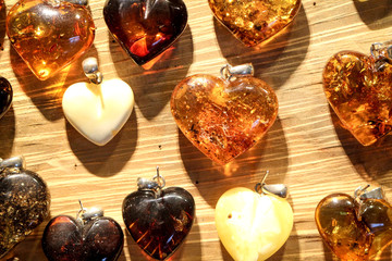 Bernstein, Nuggets, Harz, Herzen