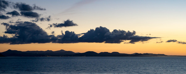 Sonnenuntergang in Wolken