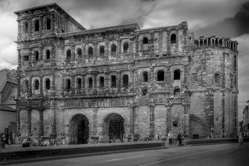 Fototapeta na wymiar Porta Nigra, Trier