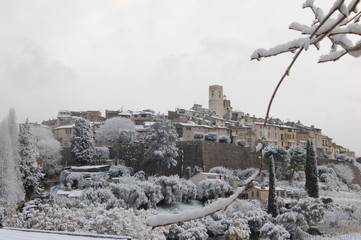 St  Paul de Vence sous la neige