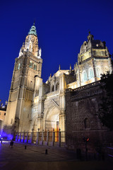 Fototapeta premium Toledo, Spain - September 24, 2018: Santa Iglesia Catedral Primada de Toledo located in the Plaza del Ayuntamiento.