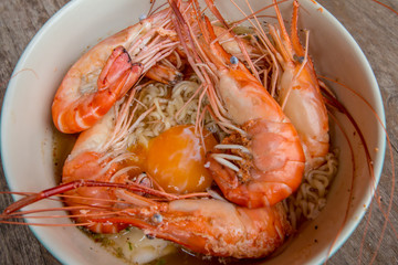 Food Mama Put shrimp