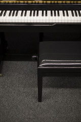 Piano keyboard
