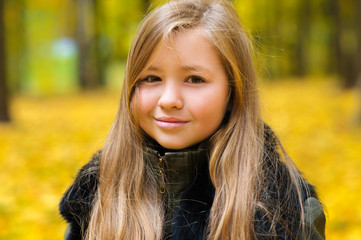 smiling face young girl autumn portrait 