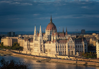 Fototapeta na wymiar The Hungarian Parliament with Margaret Island