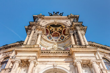 Eingangsportal der Semperoper in Dresden - Detailaufnahmen