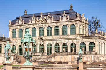 Fototapeta na wymiar Zwinger in Dresden – Architektur im Barockstil
