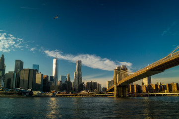 Blick auf Down Town über East River