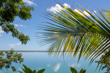 Vacaciones en Bacalar, laguna de 7 colores, Riviera Maya.