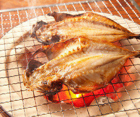 アジの干物
