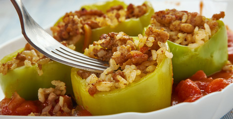 Filfil Mahshi - Stuffed Peppers