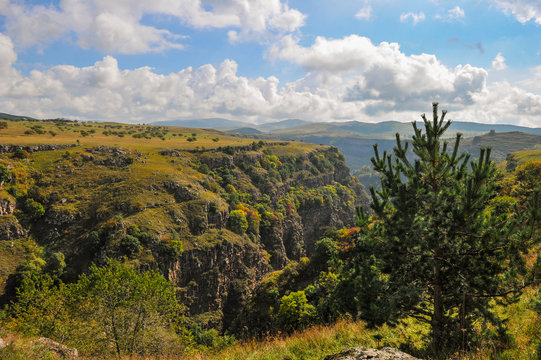 Dashbashi Canyon and Khrami river in Tsalka region, Georgia