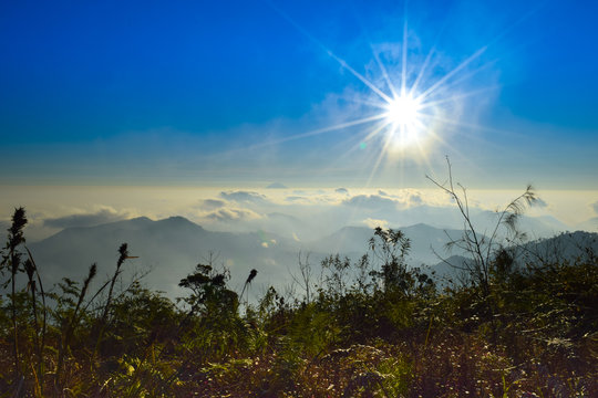 sunlight at paru mountains