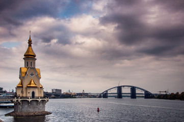 Fototapeta premium Saint Nicolas Church on the water Kyiv Ukraine 2018