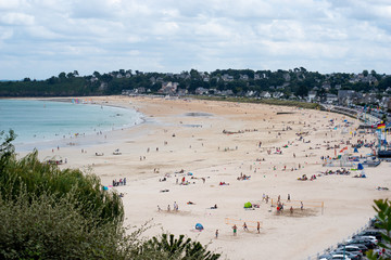 Grande plage de Saint-Cast-le-Guildo en Bretagne