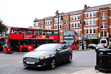 Keuken spatwand met foto London street and road with buses and cars © topotishika