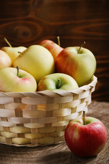 colorofull juicy apples