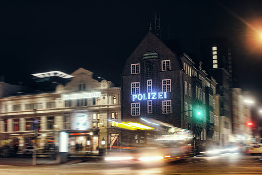 HAMBURG David Police Station Streets Night Time Exposure Europe Drinking Public Transport Harbour Old House Crime