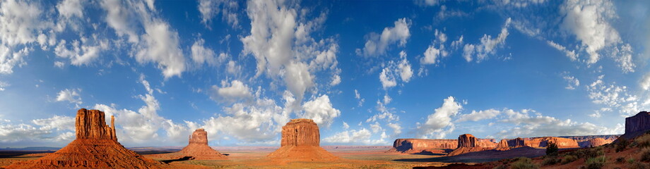 Monument Valley Himmel, Arizona, USA 