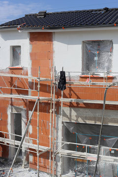 Mise en cr&eacute;pi sur maison en briques