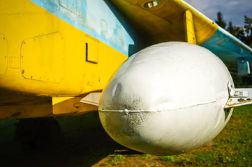 air bomb white