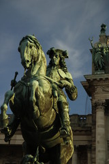 Obraz premium Statue of Eugenio of Savoy, Heldenplatz, Vienna, Austria