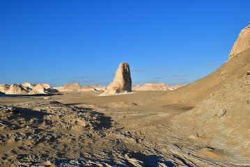 Fototapeta na wymiar Aqabat mountains in Sahara desert, Egypt