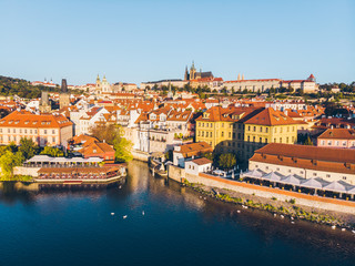 Obraz premium aerial view on sunrise of charles bridge in prague