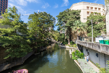 Fototapeta na wymiar Famous San Antonio River Walk in Downtown San Antonio, Texas