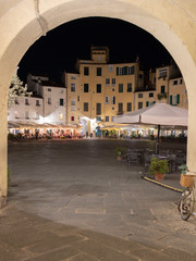 Piazza Anfiteatro Lucca