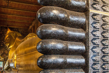 Wat Pho Reclining Buddha from Feet to Head