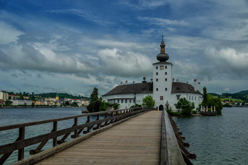Fototapeta na wymiar Schloss Orth in Gmunden