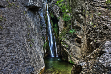 cascade secrete