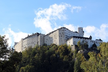 Fototapeta na wymiar Blick auf die Festung Hohensalzburg.