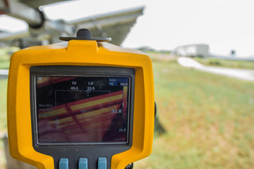 Thermoscan(thermal image camera), Scan to the solar panel for temp check