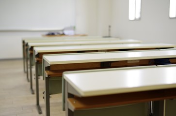 清潔な学校の教室