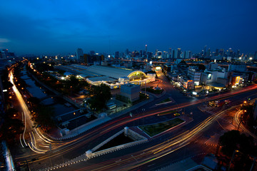 BANGKOK, THAILAND - MAY 12, 2018 :  Bangkok City View Twilight Sky at beautiful landmark of Bangkok railway station., known as Hua Lamphong station in Bangkok, Thailand.