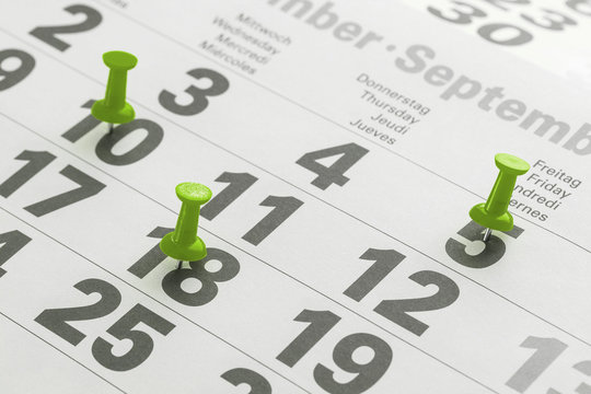 Bruckentage Photos Royalty Free Images Graphics Vectors Videos Adobe Stock stau kalender 2021