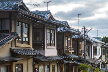 traditional japanese row houses