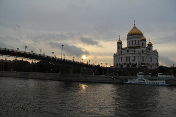 Fototapeta na wymiar Cathedral of Christ the Savior, Moscow.