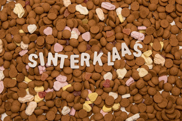 Sinterklaas typeed on Pepernoten with candy