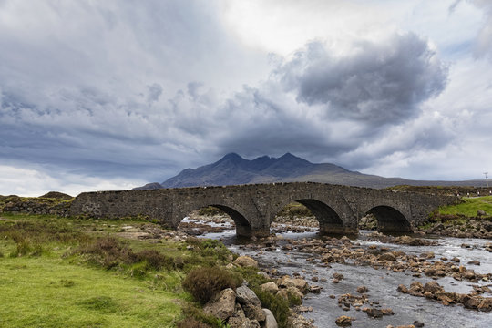 UK, Scotland, Inner Hebrides, Isle of Skye, Kyle Akin and the Skye Bridge of The Plock