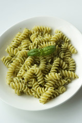 Fusilli al pesto