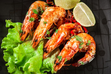 Shrimps roasted with onion, garlic and chili