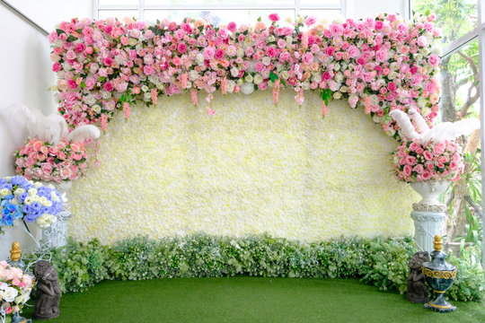 Details 200 flower stage background