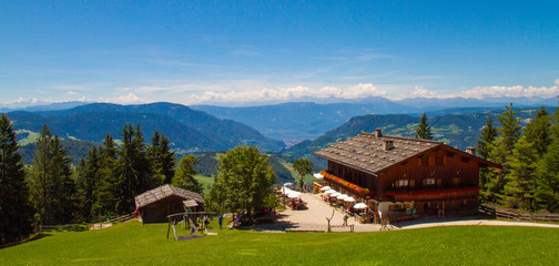 Fototapeta na wymiar alpine hut with view