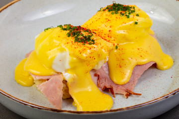 Egg Benedict with cheese