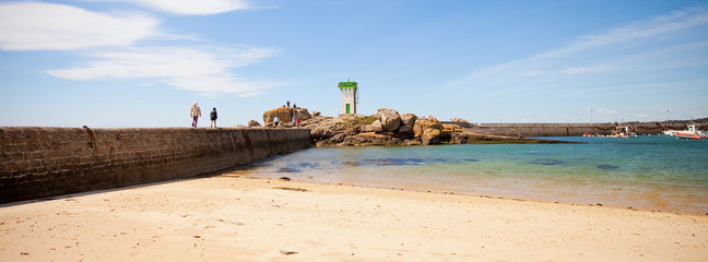 Paysage de Bretagne - Phare sur la côte bretonne